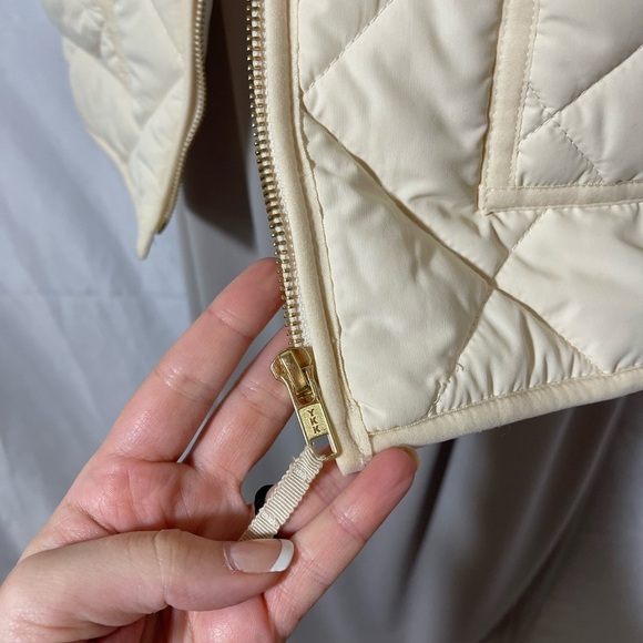 J Crew Mercantile Puffer Vest - Picture 2 of 8